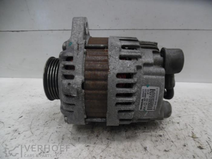 Begagnade Dynamo Honda Jazz (GE6/GE8/GG/GP) 1.4 VTEC 16V Pris på förfrågan erbjuds av Verhoef Cars & Parts