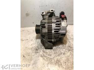 Dynamo van een Mazda 2 (NB/NC/ND/NE) 1.4 16V 2003