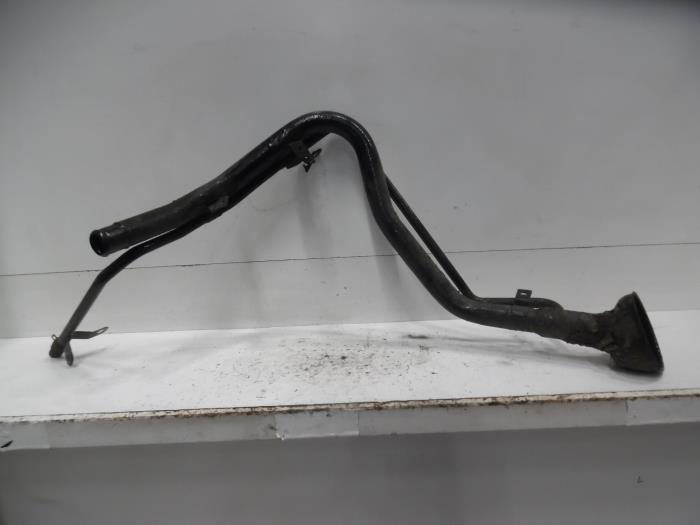 Fuel tank filler pipe Nissan Qashqai Verhoef Cars & Parts