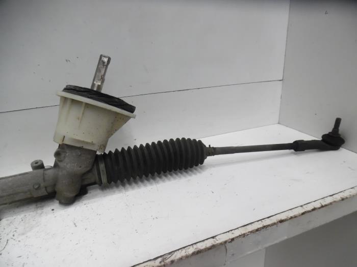 Power steering box Renault Clio III 1.2 16V 75 8200357928