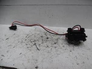 Used Heater resistor Opel Vivaro 2.0 16V Price on request offered by Verhoef Cars & Parts