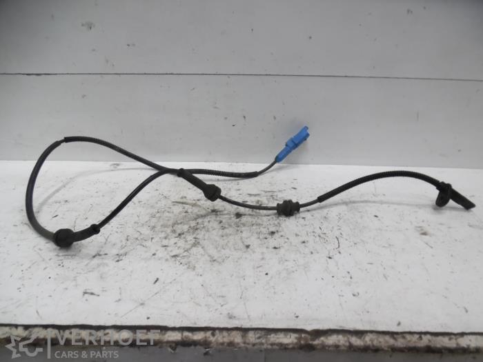 Begagnade ABS-sensor Peugeot 208 I (CA/CC/CK/CL) 1.4 HDi Pris på förfrågan erbjuds av Verhoef Cars & Parts