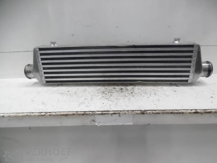 Usados Intercooler Nissan Primera Traveller (W12) 2.2 dCi 16V Precio € 90,00 Norma de margen ofrecido por Verhoef Cars & Parts