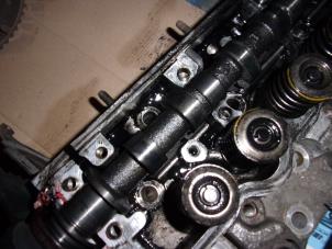 Used Cylinder head Hyundai H200 Price on request offered by Verhoef Cars & Parts