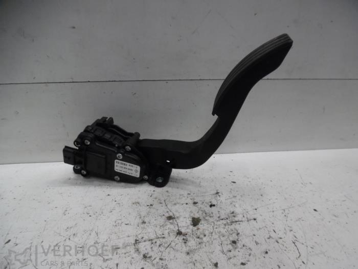 Gebrauchte Gaspedalposition Sensor Renault Twingo II (CN) 1.2 Preis € 30,00 Margenregelung angeboten von Verhoef Cars & Parts