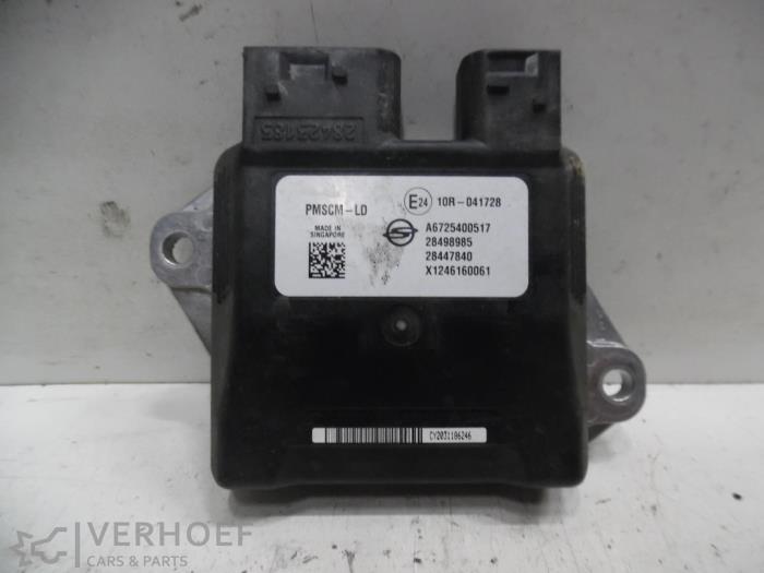 Używane Modul (rózne) Ssang Yong Rodius 2.2 SV 220 e-XDi 16V 2WD Cena na żądanie oferowane przez Verhoef Cars & Parts