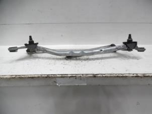 Used Wiper mechanism Toyota Avensis Wagon (T27) 2.2 16V D-4D-F 150 Price € 50,00 Margin scheme offered by Verhoef Cars & Parts
