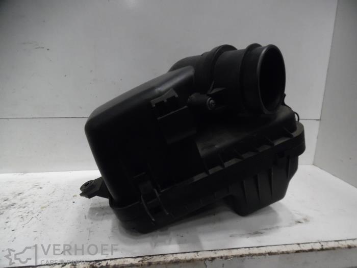 Begagnade Luftfilterhus Chevrolet Epica 2.0 24V Pris på förfrågan erbjuds av Verhoef Cars & Parts