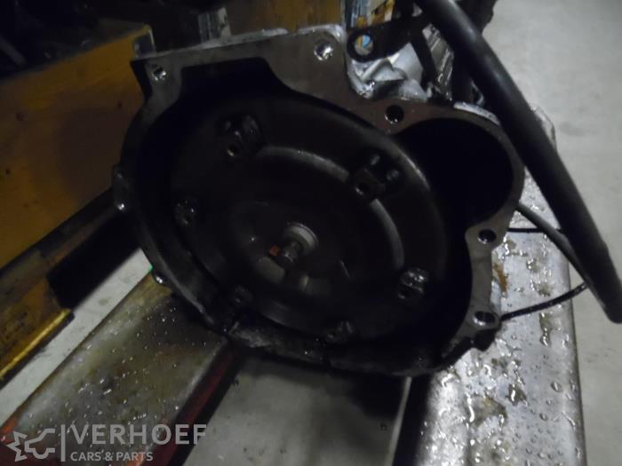 Gebrauchte Getriebe Hyundai H-1/Starex Travel 2.5 TD Preis auf Anfrage angeboten von Verhoef Cars & Parts
