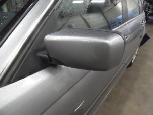 Used Wing mirror, left BMW 3 serie (E46/4) 320d 16V Price € 60,00 Margin scheme offered by Verhoef Cars & Parts