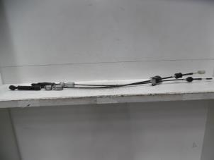 Usagé Câble de commande boîte de vitesse Mitsubishi Space Star (A0) 1.0 12V Prix sur demande proposé par Verhoef Cars & Parts