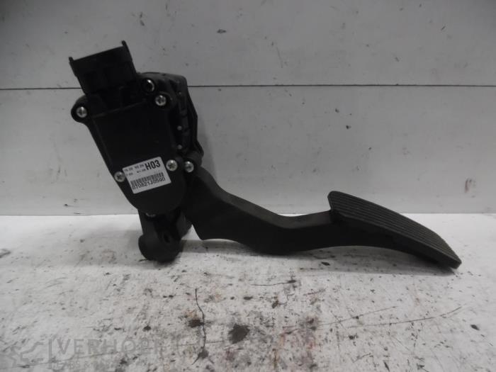 Begagnade Gaspedalsensor Kia Cee'd Sporty Wagon (EDF) 1.6 CRDi 115 16V Pris på förfrågan erbjuds av Verhoef Cars & Parts