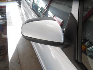 Gebrauchte Außenspiegel rechts Mitsubishi Colt (Z2/Z3) 1.3 16V Preis € 30,00 Margenregelung angeboten von Verhoef Cars & Parts