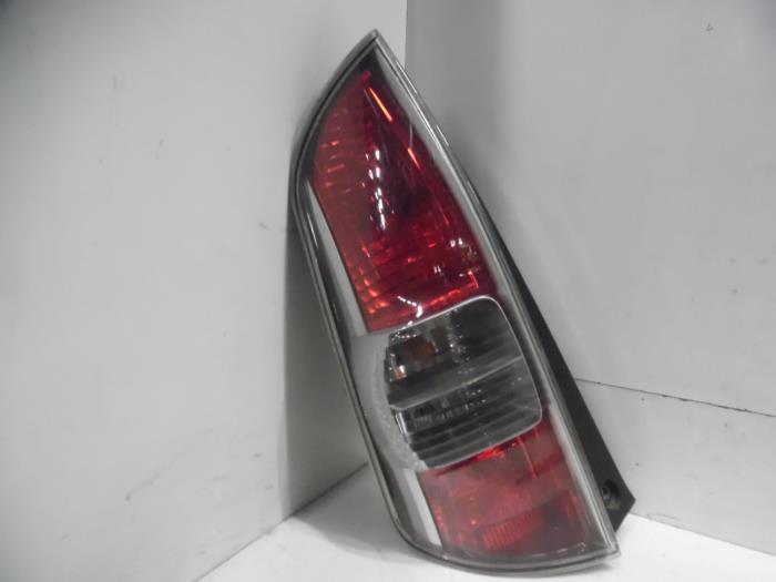 Tylne swiatlo pozycyjne lewe z Daihatsu Sirion 2 (M3) 1.3 16V DVVT 2005