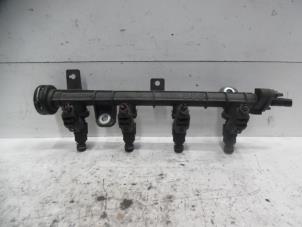 Gebrauchte Injektor (Benzineinspritzung) Hyundai i10 (F5) 1.1i 12V Preis € 40,00 Margenregelung angeboten von Verhoef Cars & Parts