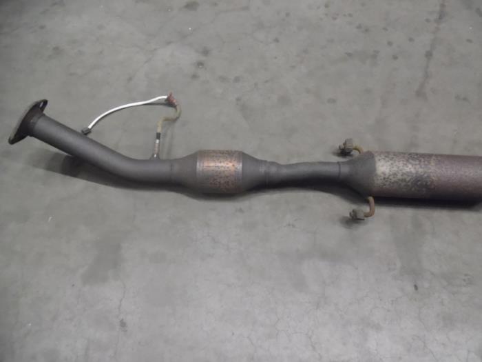 Katalizator z Toyota Corolla (E12) 1.4 16V VVT-i 2004