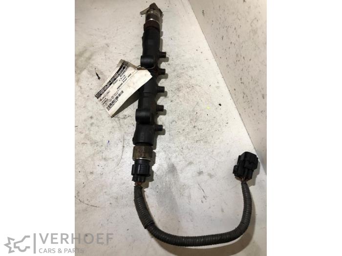 Usagé Système d'injection Toyota Avensis Wagon (T25/B1E) 2.0 16V D-4D Prix € 150,00 Règlement à la marge proposé par Verhoef Cars & Parts