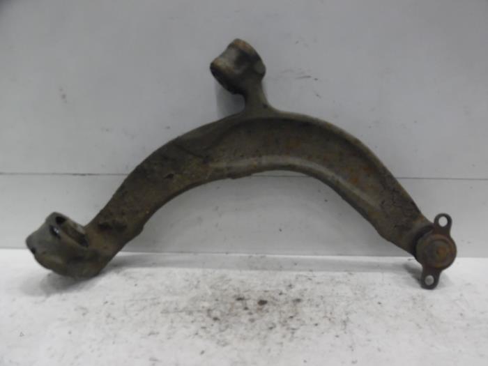 Front wishbone, right from a Volkswagen Transporter T5 2.5 TDi 2009