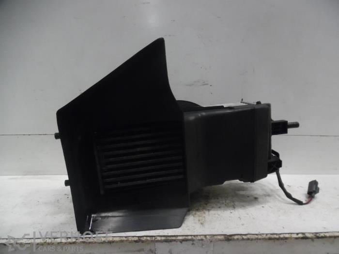 Usados Intercooler Ford Transit Connect (PJ2) 1.0 EcoBoost 12V 100 Precio € 90,75 IVA incluido ofrecido por Verhoef Cars & Parts