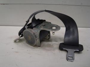 Gebrauchte Sicherheitsgurt links hinten Toyota Prius (ZVW3) 1.8 16V Preis € 50,00 Margenregelung angeboten von Verhoef Cars & Parts