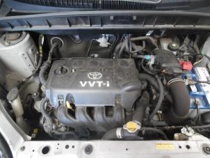 Gebrauchte Motor Toyota Yaris Verso (P2) 1.3 16V Preis auf Anfrage angeboten von Verhoef Cars & Parts