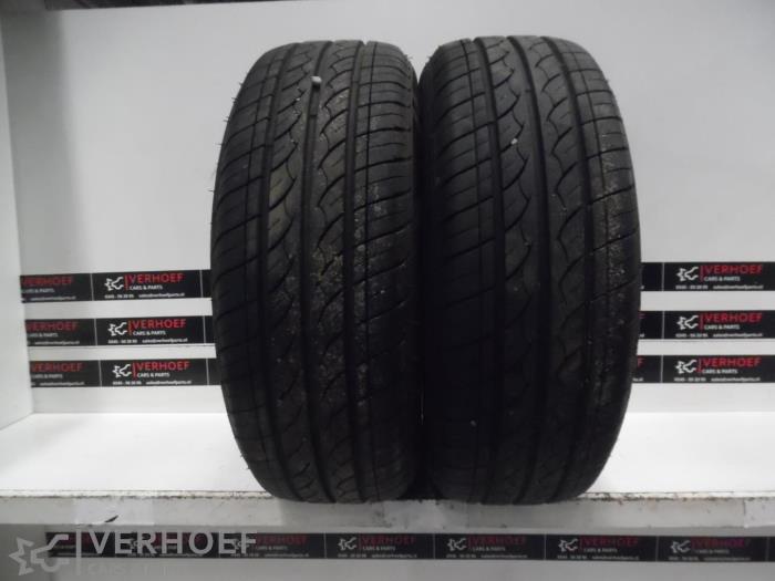 Begagnade Däck Pris på förfrågan erbjuds av Verhoef Cars & Parts