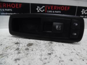 Used Electric window switch Dodge 1500 Standard Cab (DS/DJ/D2) 5.7 Hemi V8 Price € 30,25 Inclusive VAT offered by Verhoef Cars & Parts
