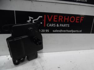 Usagé Clapet chauffage moteur Dodge 1500 Standard Cab (DS/DJ/D2) 5.7 Hemi V8 Prix € 60,50 Prix TTC proposé par Verhoef Cars & Parts