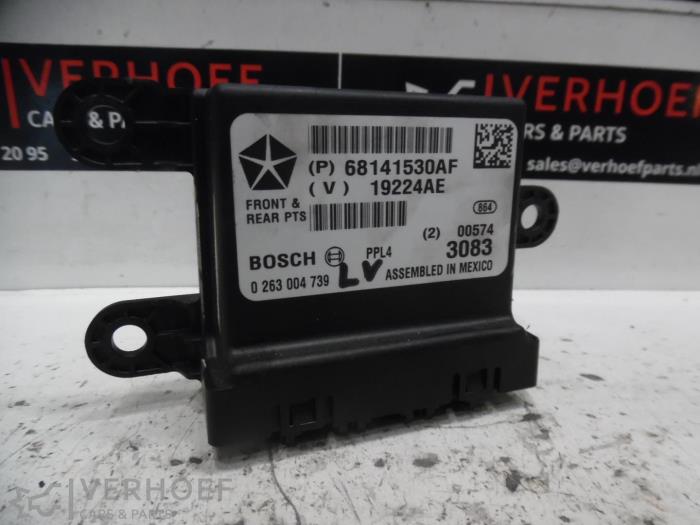 Begagnade PDC-modul Dodge 1500 Standard Cab (DS) 5.7 Hemi V8 Pris på förfrågan erbjuds av Verhoef Cars & Parts