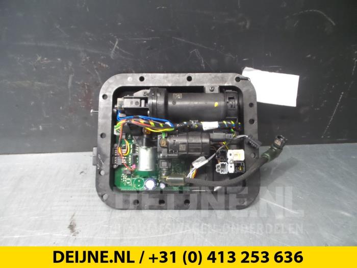 Usagé Citroen Jumper Pompe Adblue 12678023 AH03 van