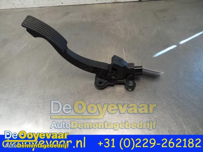 Begagnade Gaspedalsensor Mitsubishi Outlander (GF/GG) 2.0 16V PHEV 4x4 Pris € 25,00 Marginaltabell erbjuds av Autodemontagebedrijf De Ooyevaar