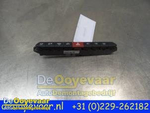 Used Panic lighting switch Fiat Doblo Cargo (263) 1.3 D Multijet Price € 14,99 Margin scheme offered by Autodemontagebedrijf De Ooyevaar