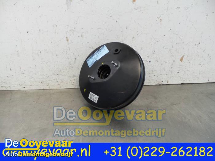 Usagé Servo frein Fiat Doblo Cargo (263) 1.3 D Multijet Prix € 59,99 Règlement à la marge proposé par Autodemontagebedrijf De Ooyevaar
