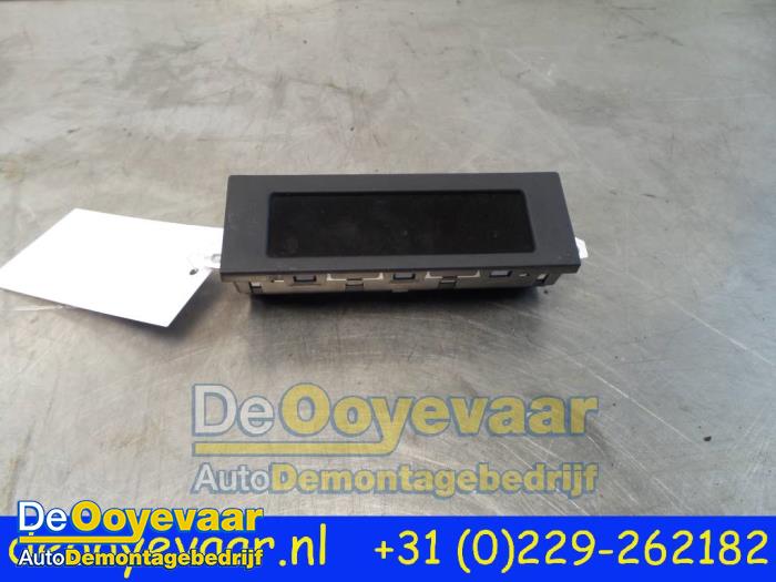 Begagnade Innerdisplay Citroen DS3 (SA) 1.6 e-HDi Pris € 15,00 Marginaltabell erbjuds av Autodemontagebedrijf De Ooyevaar