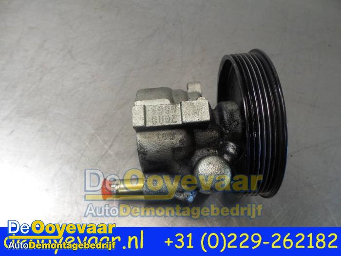 Power steering pump Renault Scenic 8200113599