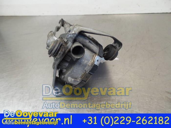 Wiper motor + mechanism Volkswagen Touran 2.0 TDI 16V 136 1T0955120C BOSCH