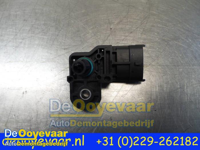 Turbodruck Sensor van een Renault Captur (2R) 1.2 TCE 16V EDC 2018