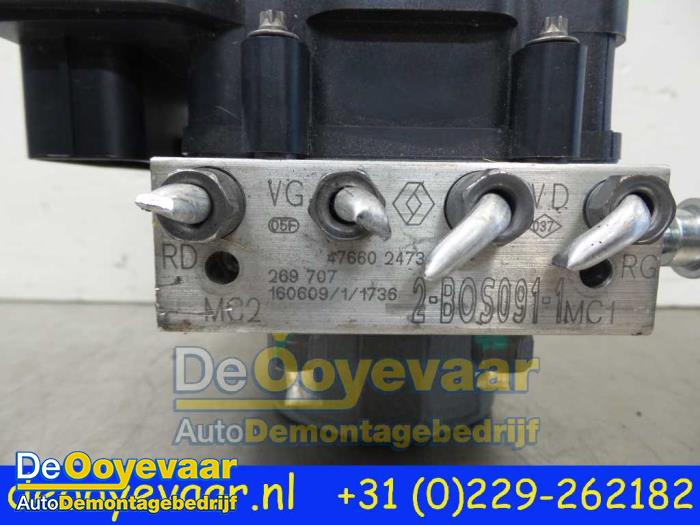 Używane Pompa ABS Dacia Logan MCV II/III/Sandero Wagon 0.9 TCE 12V Cena € 19,99 Procedura marży oferowane przez Autodemontagebedrijf De Ooyevaar