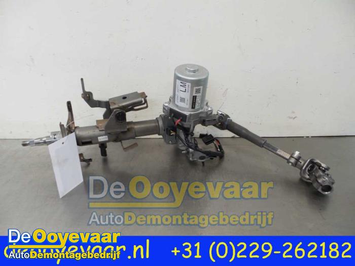 Electric power steering unit from a Peugeot 108 1.0 12V 2015