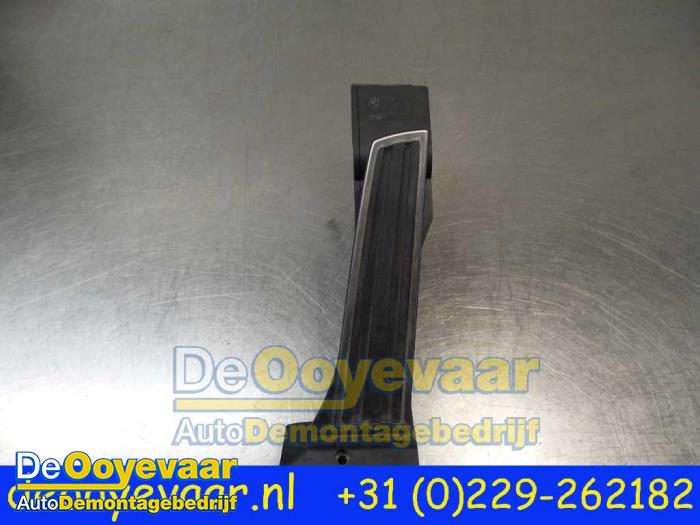 Begagnade Gaspedalsensor BMW X6 (E71/72) xDrive30d 3.0 24V Pris € 19,99 Marginaltabell erbjuds av Autodemontagebedrijf De Ooyevaar