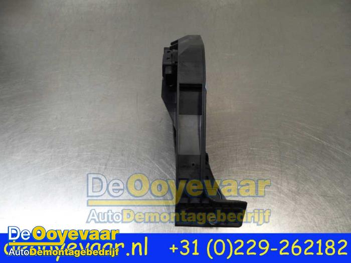 Gaspedalposition Sensor van een BMW X6 (E71/72) xDrive30d 3.0 24V 2012