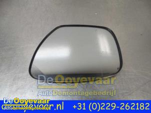 Used Mirror glass, left Mazda 5 (CR19) 2.0i 16V Price € 9,99 Margin scheme offered by Autodemontagebedrijf De Ooyevaar
