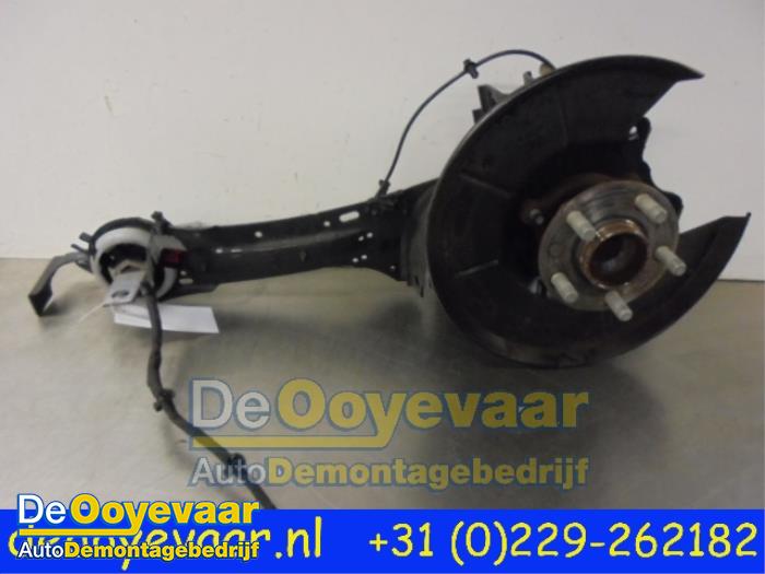 Knuckle, rear left from a Ford S-Max (GBW) 2.0 TDCi 16V 140 2015