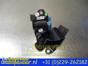 Used Rear seatbelt, right Hyundai i10 (B5) 1.0 12V Price € 19,98 Margin scheme offered by Autodemontagebedrijf De Ooyevaar