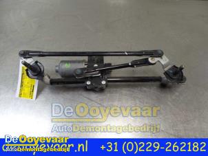 Gebrauchte Scheibenwischermotor + Mechanik Hyundai i10 (B5) 1.0 12V Preis € 49,98 Margenregelung angeboten von Autodemontagebedrijf De Ooyevaar