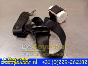 Used Front seatbelt, left BMW 1-Serie Price € 24,98 Margin scheme offered by Autodemontagebedrijf De Ooyevaar