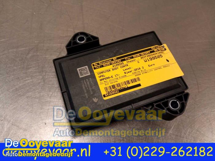 Używane Sterownik Body Control Opel Ampera-e Ampera-e Cena € 25,00 Procedura marży oferowane przez Autodemontagebedrijf De Ooyevaar
