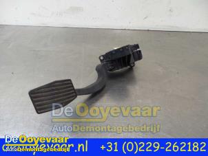 Używane Czujnik polozenia pedalu gazu Fiat Grande Punto (199) 1.3 JTD Multijet 16V Cena € 9,98 Procedura marży oferowane przez Autodemontagebedrijf De Ooyevaar