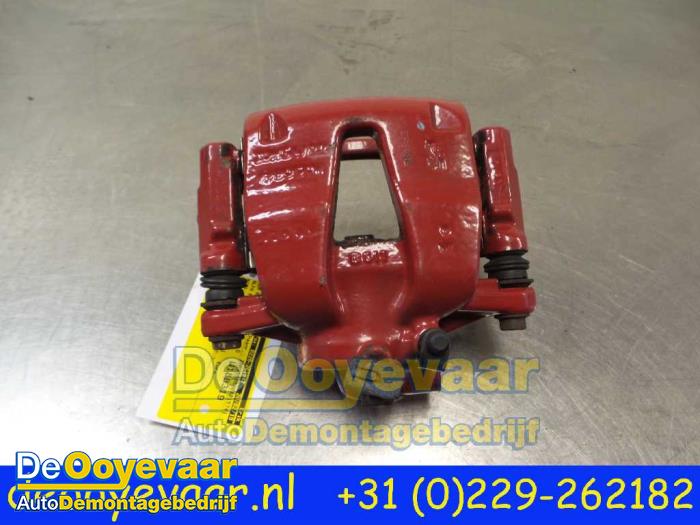 Gebrauchte Bremszange rechts vorne Alfa Romeo MiTo (955) 0.9 TwinAir Preis € 19,99 Margenregelung angeboten von Autodemontagebedrijf De Ooyevaar