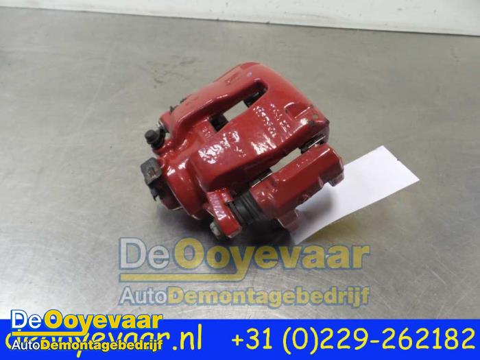 Gebrauchte Bremszange links vorne Alfa Romeo MiTo (955) 0.9 TwinAir Preis € 19,99 Margenregelung angeboten von Autodemontagebedrijf De Ooyevaar